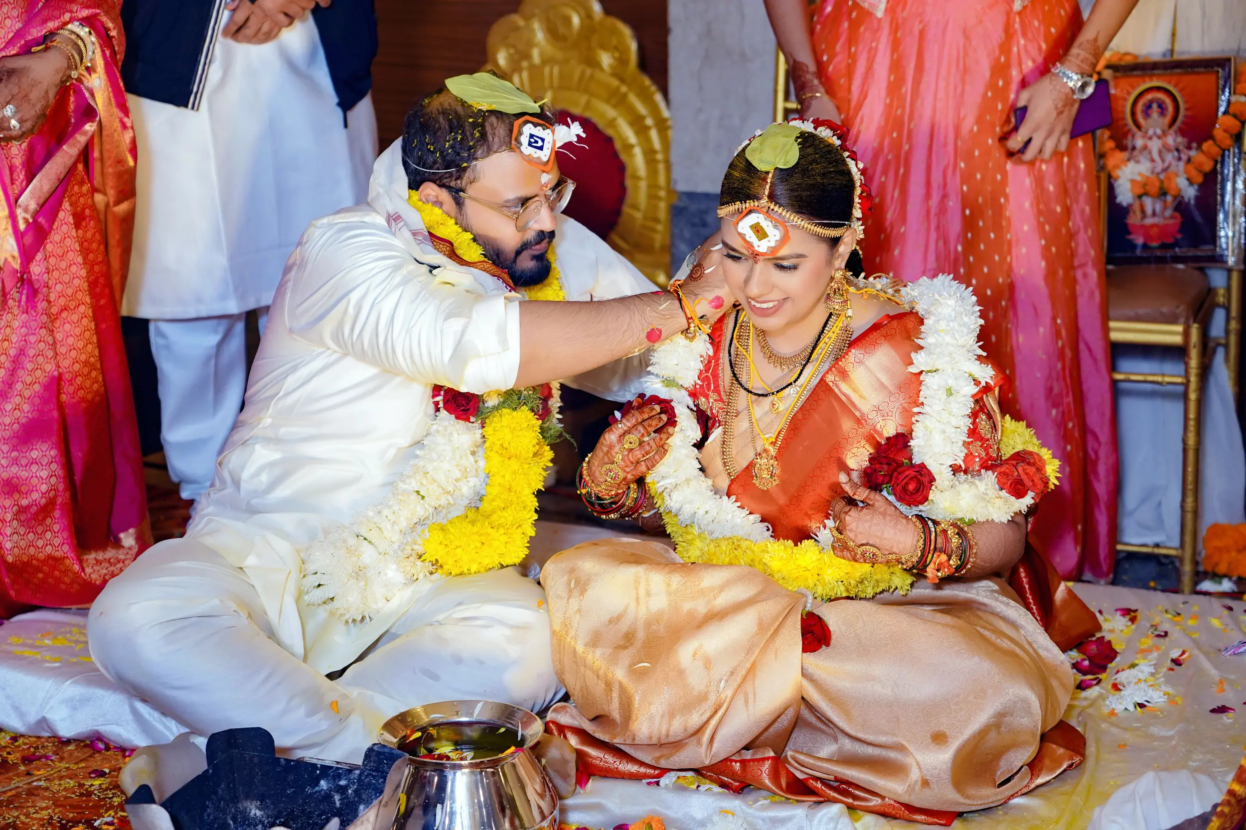 Tejaswini & Vaibhav Gallery Image 7